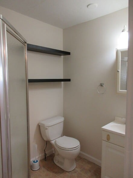 Building Photo - 4501 Packard St