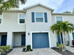 Building Photo - 15257 Wildflower Cir