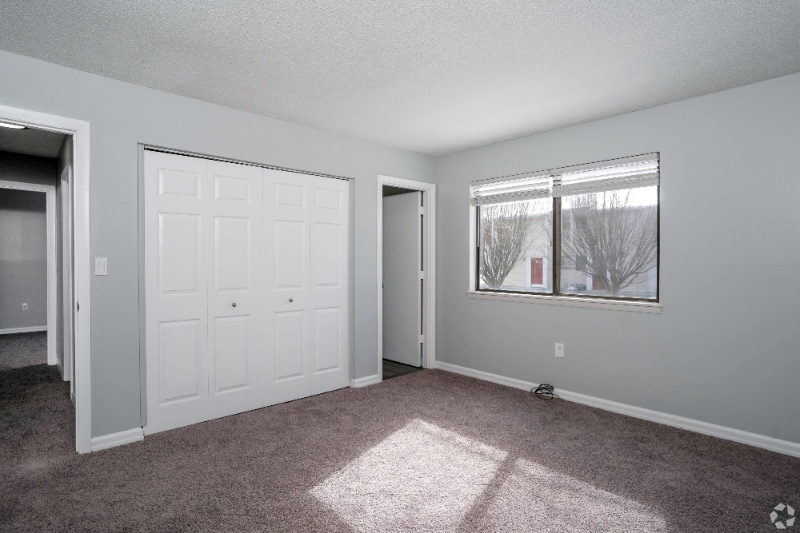 Building Photo - 168 Fox Hill Ln
