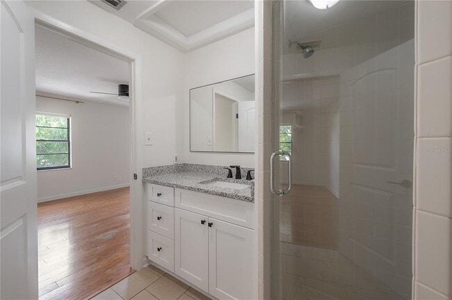 Building Photo - 4735 W Vasconia St