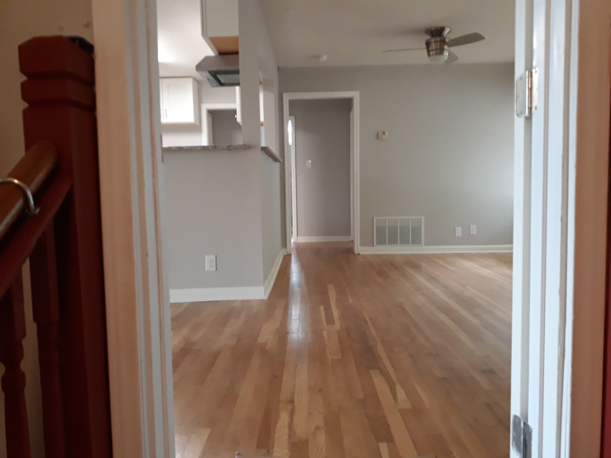 Building Photo - 319 Sumner Dr
