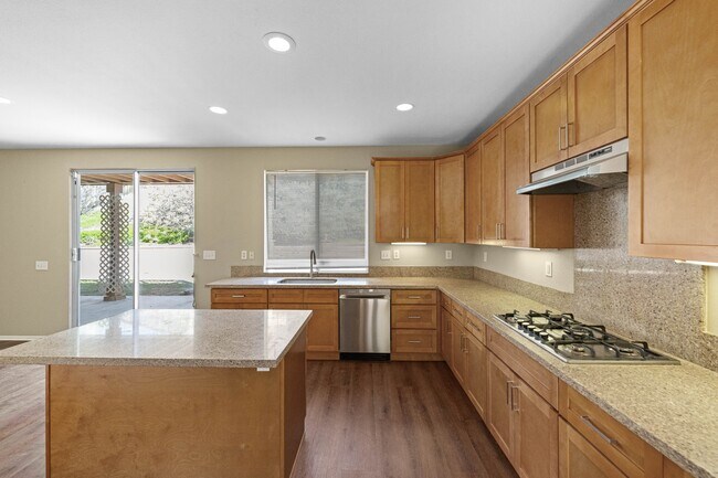 Building Photo - 23006 Timber Ridge Ct