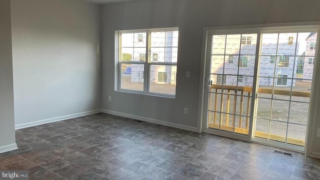 Building Photo - 306 Starry Way Dr