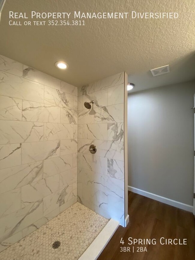 Building Photo - 4 Spring Cir