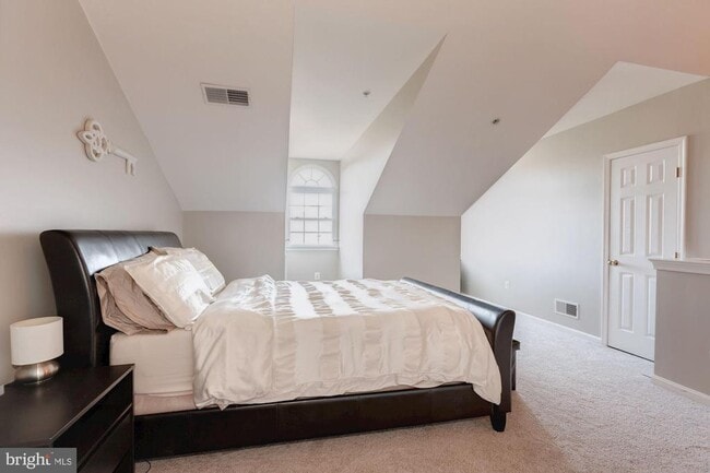 Building Photo - 324 Cameron Station Blvd