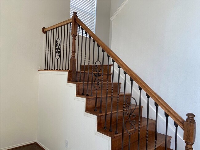 Building Photo - 7064 St Augustine Dr