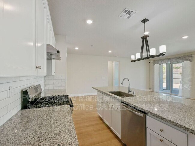 Building Photo - 3190 Highgate Ter Lp