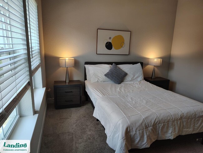 Building Photo - 120 SW 148th Dr