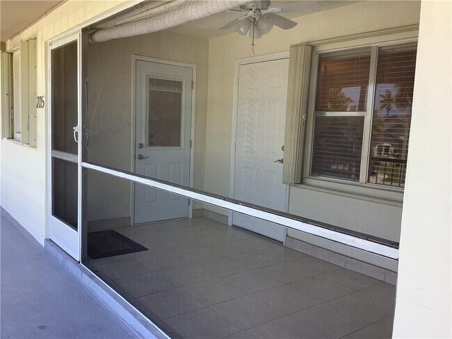 Building Photo - 300 Layne Blvd