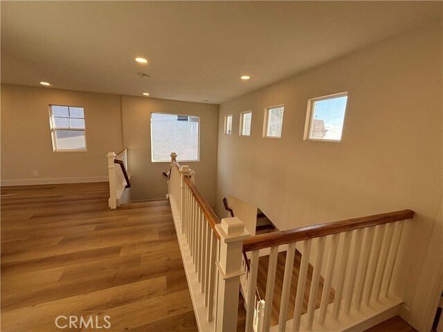 Building Photo - 33 Grassy Knoll Ln