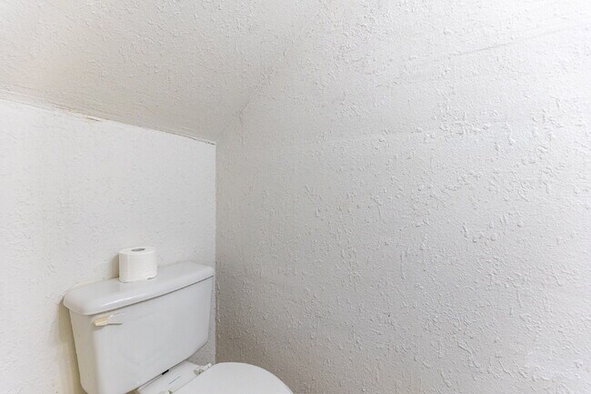 Building Photo - 6427 Wurzbach Rd