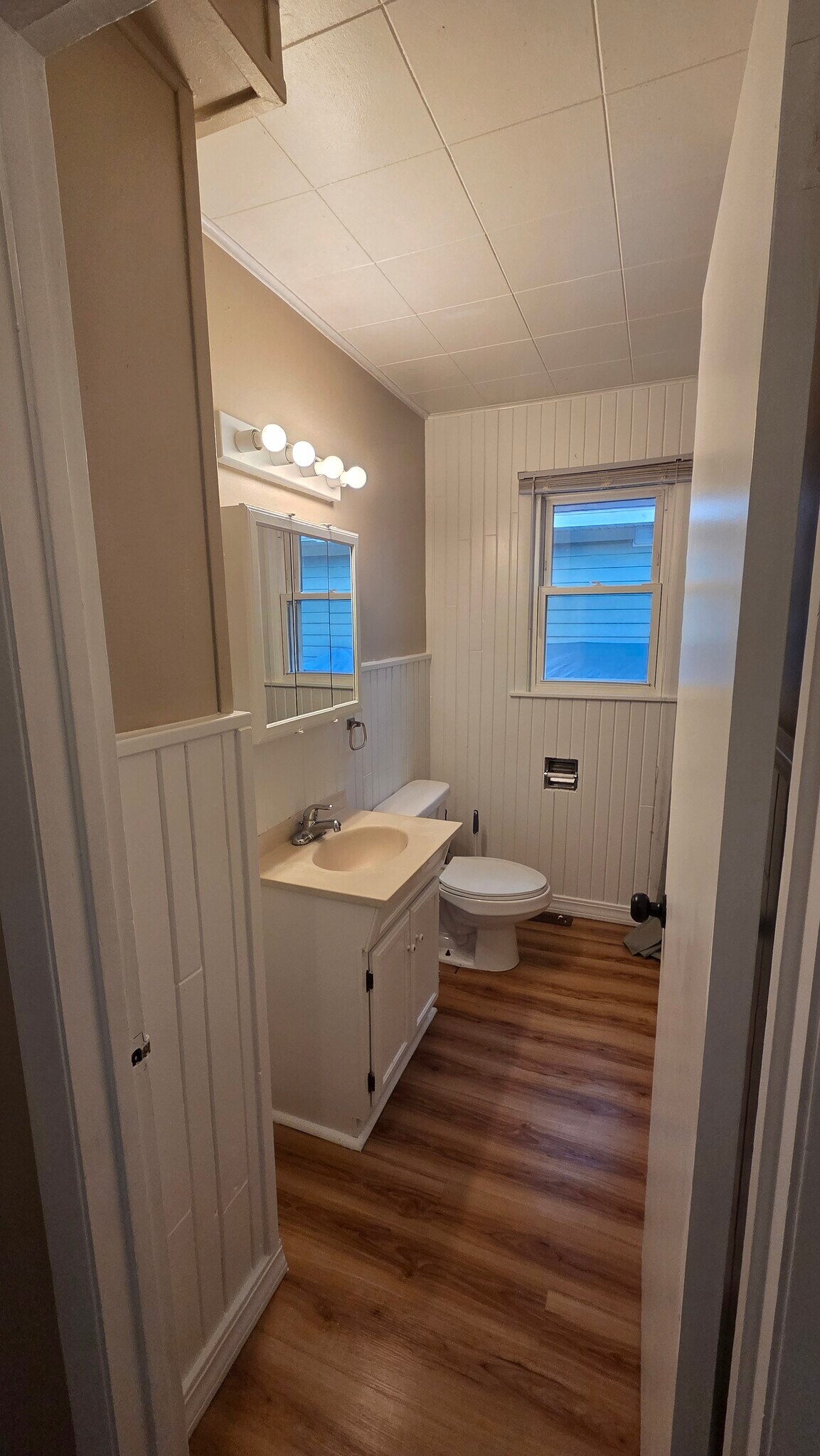 Building Photo - 1123 Lucille Ave