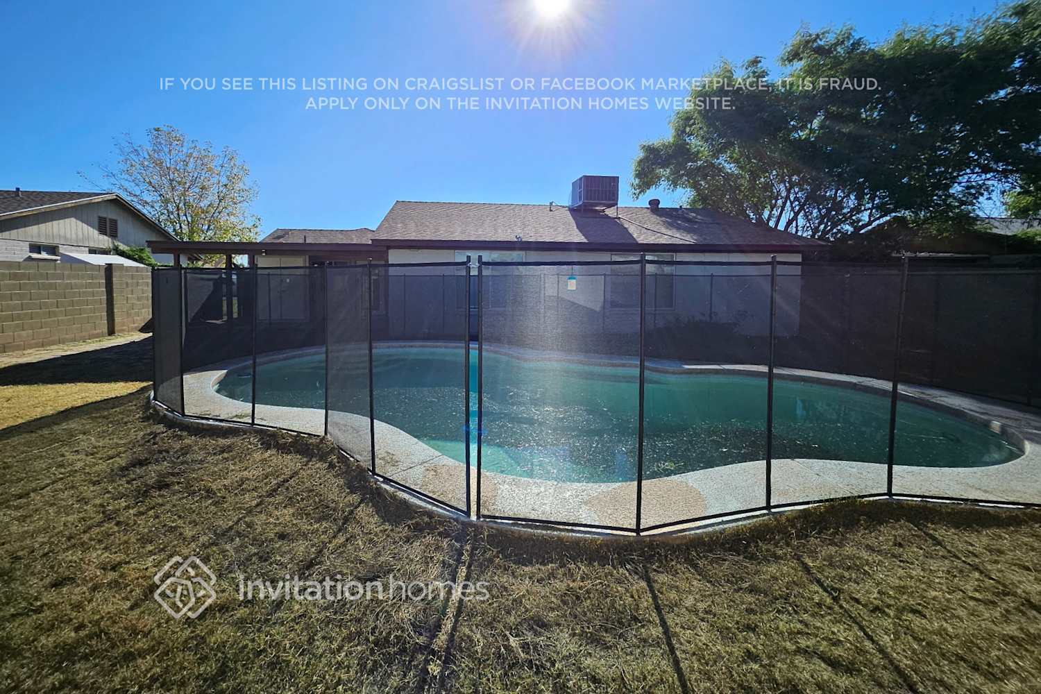 Building Photo - 5552 W Carol Ave