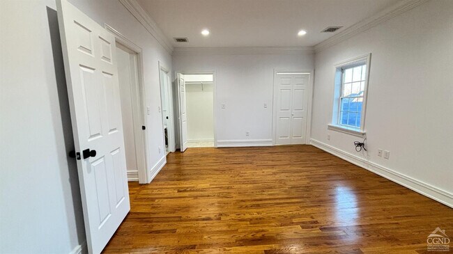Building Photo - 16 McKinstry Pl