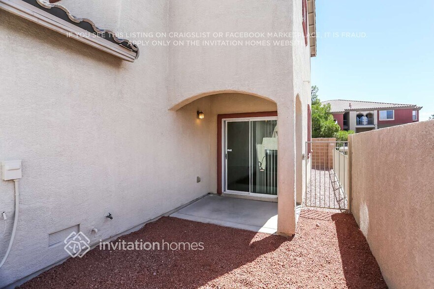 Building Photo - 7920 Violet Dawn St