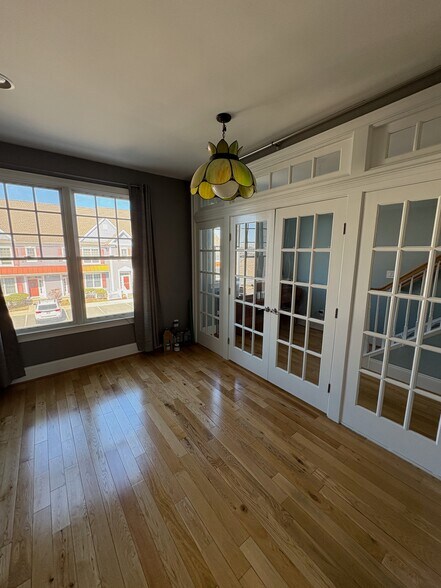 Family Room / 4th Bedroom - 18879 Bethpage Dr
