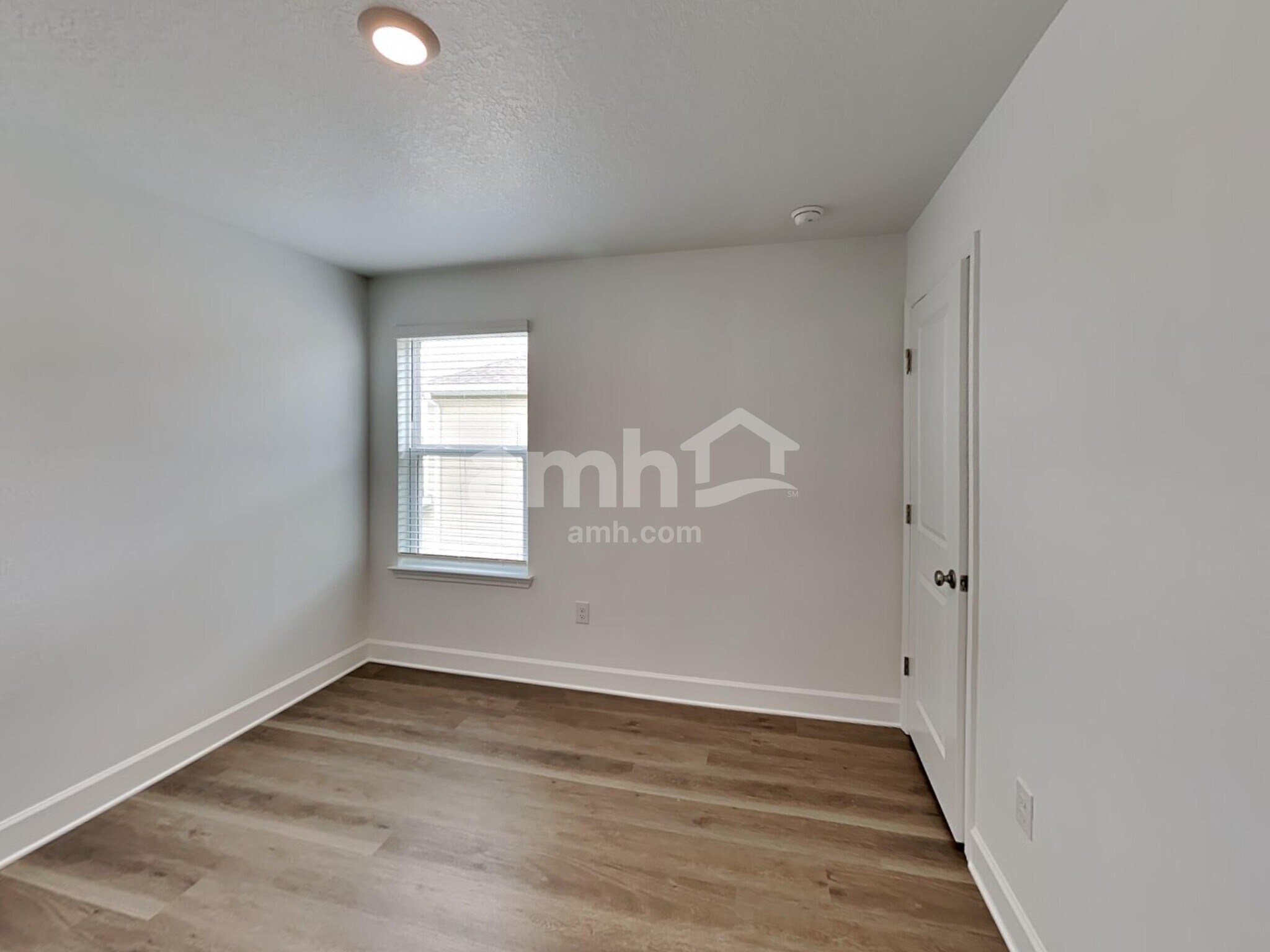 Building Photo - 37749 Dusty Saddle Ln