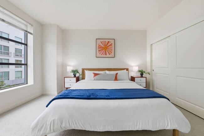 Building Photo - 555 Mission Rock St