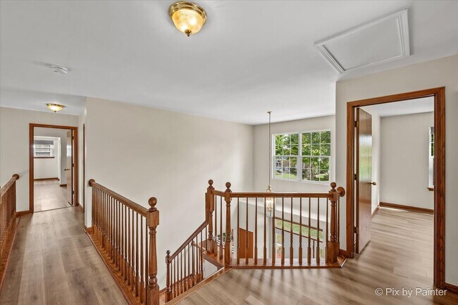 Building Photo - 2240 Barrett Dr