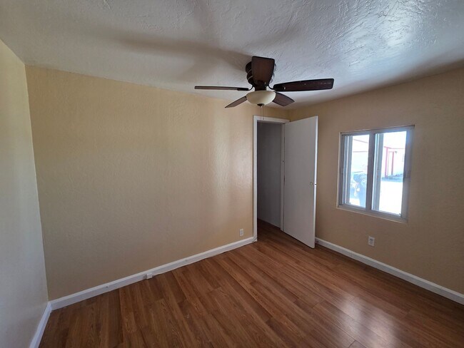 Building Photo - Queen Creek 3 bed / 2 bath on just under 5 Acres! No HOA!