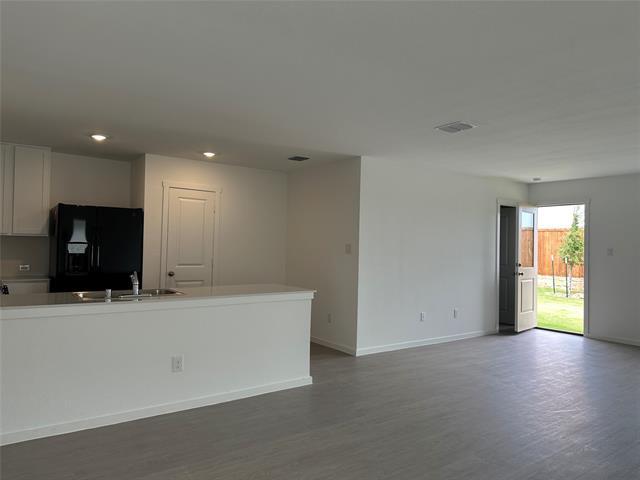 Building Photo - 3261 Kiso Pkwy