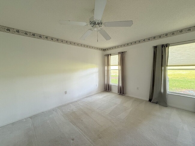 Building Photo - Heritage Pines active 55+ community 2/2 villa