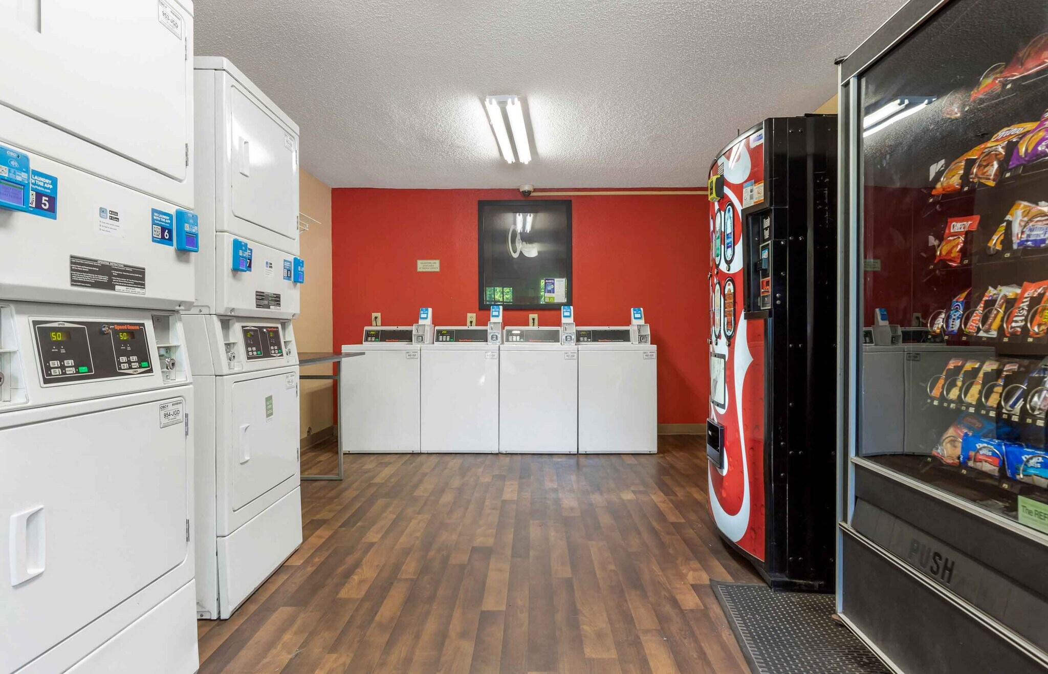 Building Photo - Furnished Studio-Columbia - West - Interstate 126