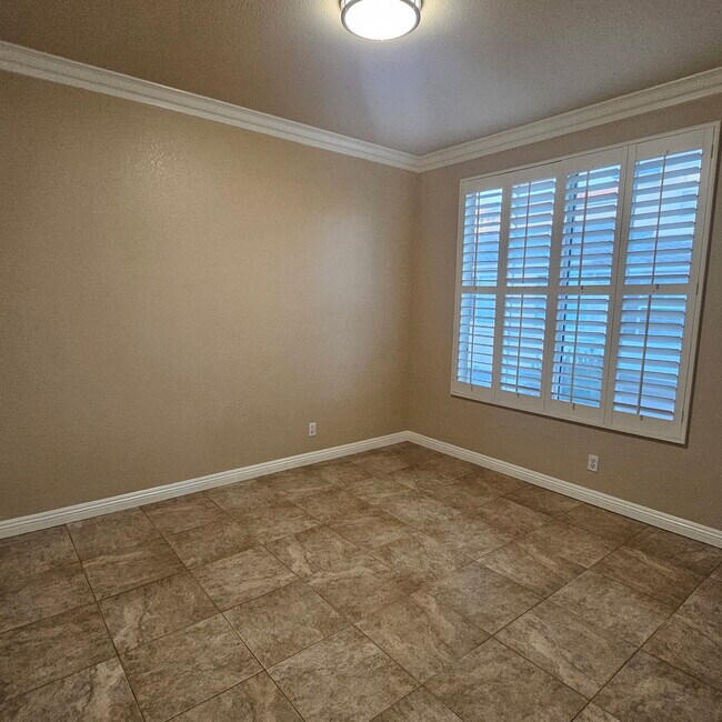 Building Photo - 2806 Cherrywood