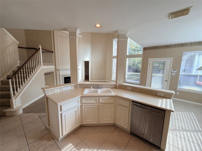 Building Photo - 4518 Knight Lake Ct