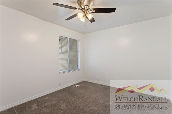 Building Photo - 127 W 5050 S