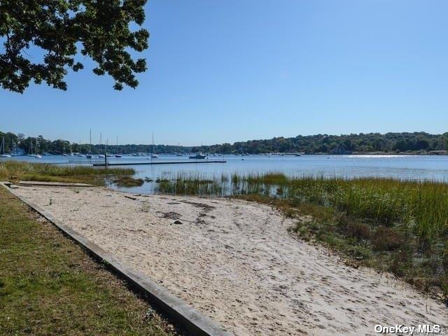 Building Photo - 1 Pine Point