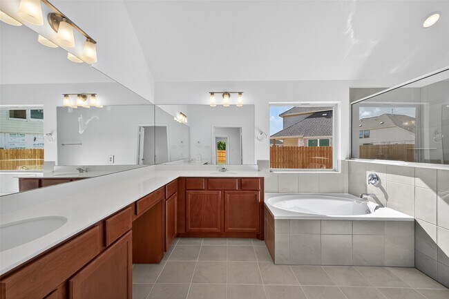Building Photo - 6214 Severson Lake Ct