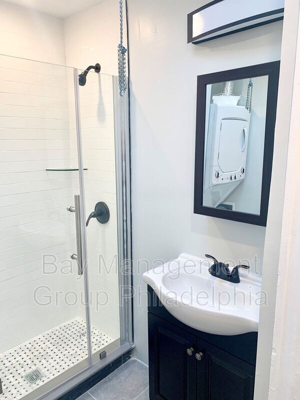 Building Photo - 1702 Wagner Ave