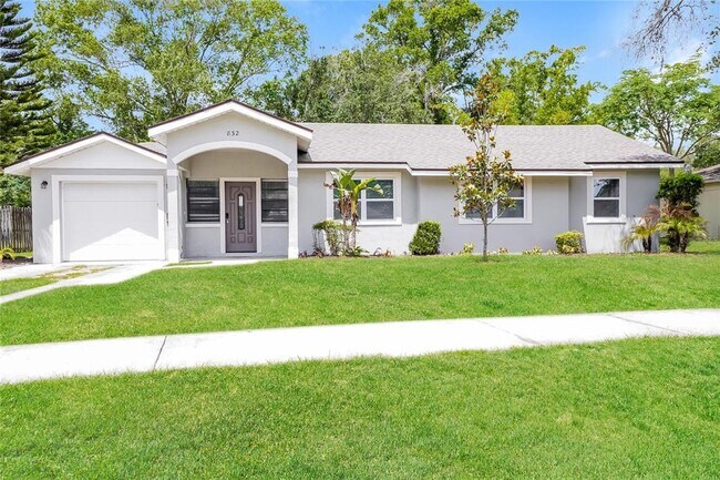 Primary Photo - 832 Bethune Dr