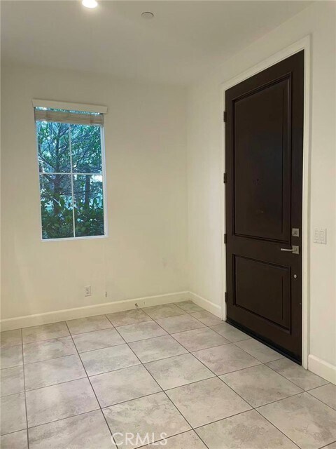 Building Photo - 128 Yuba