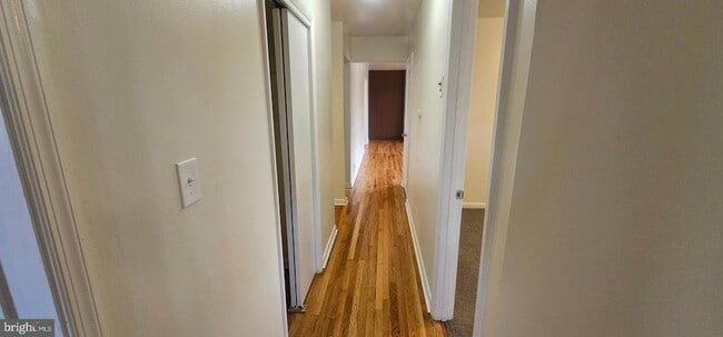 Building Photo - 5616 Old Temple Hill Rd