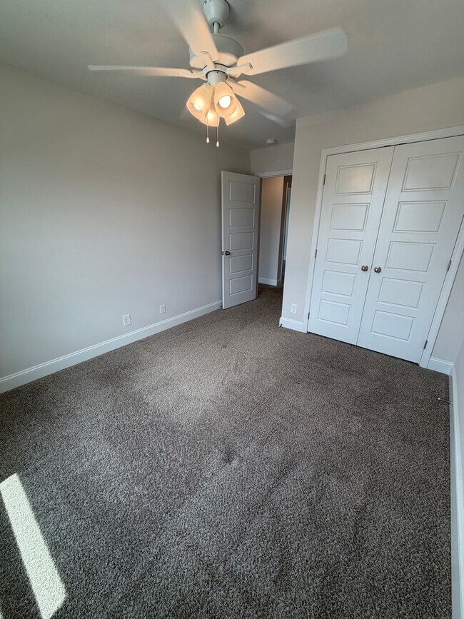 Building Photo - 2636 Rafiki Dr