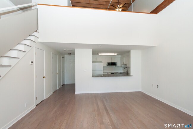 Building Photo - 149 Water St