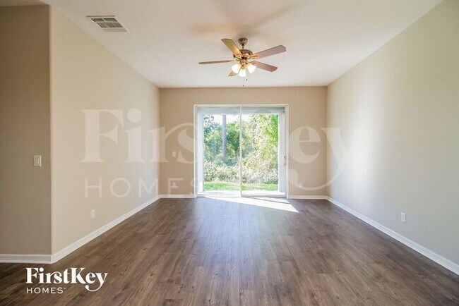 Building Photo - 14832 Faberge Dr