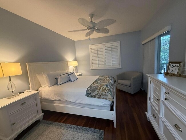 Building Photo - 236 Village Blvd