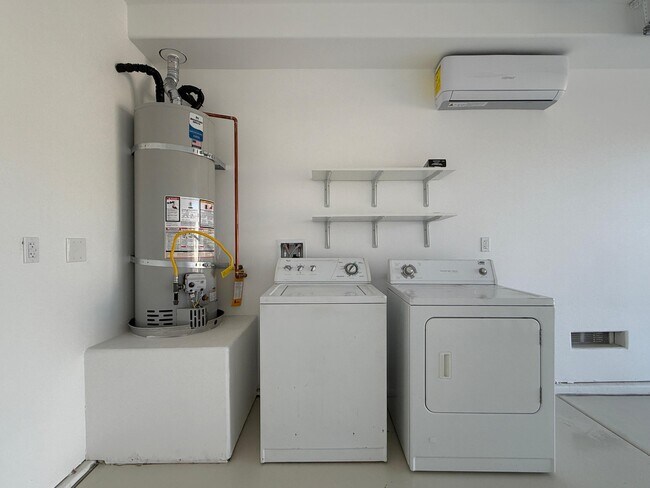 Building Photo - 33059 Rancho Vista Dr