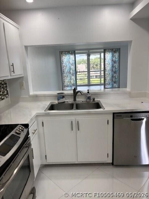 Building Photo - 1811 Sabal Palm Dr