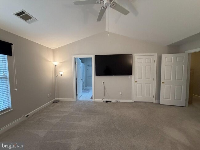 Building Photo - 20965 Promontory Square