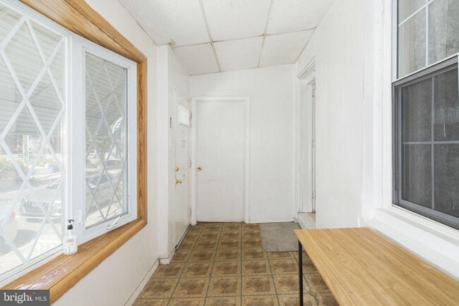 Building Photo - 3118 Haverford Ave