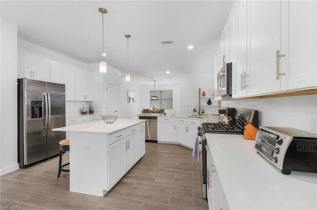 Building Photo - 20210 KIngmont Dr