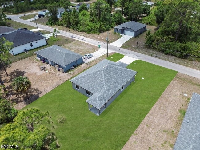 Building Photo - 6007 Kumquat Cir