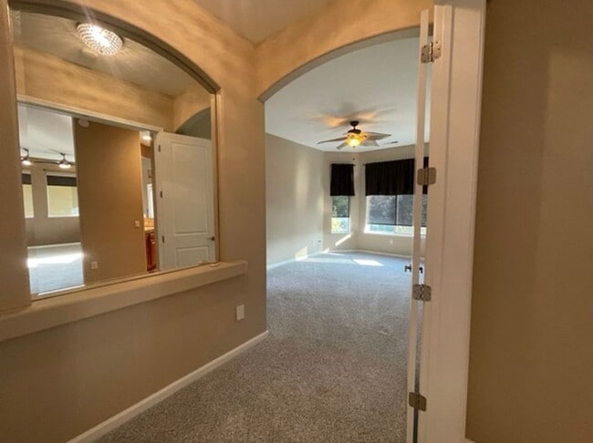 Building Photo - 9900 Wilbur May Pkwy