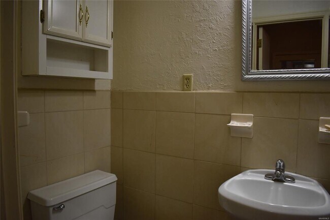 Building Photo - 414 Arrowhead Dr