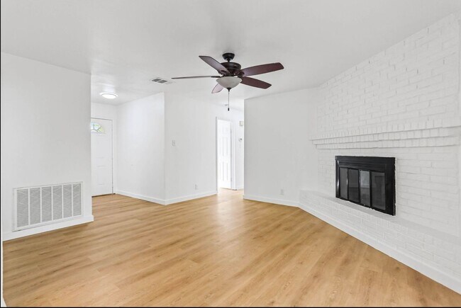 Building Photo - 3429 Turnabout Loop