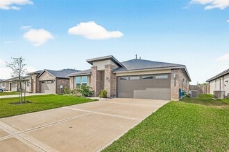 Building Photo - 29422 Paytons Park Ct